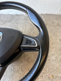 Volant Octavia 3 - 6