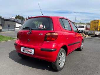 Toyota Yaris, 1,0 48kW, SERVISKA - 6