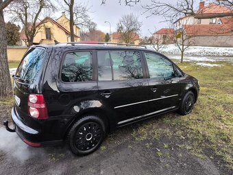 VW TOURAN 2.0 Tdi 103kw BMM - 6