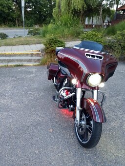 Harley Davidson Street Glide FLHXS Special - 6