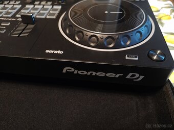 Mixážní pult Pioneer DJ DDJ-REV1 - 6