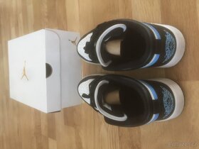 PRODÁM BOTY AIR JORDAN 1 LOW  TOP STAV vel. 41EU - 6