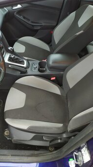 FORD FOCUS 3 KOMBI 1.0ECO 90KW rv2014 VADA MOTORU - 6