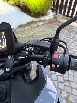 Cf moto 300nk 2021 - 6