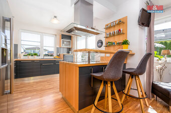 Prodej rodinného domu, 326 m², OV, Praha 10, ul. Kozáková - 6