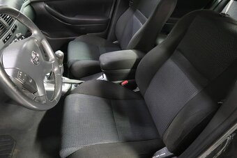 Toyota Avensis 2.0VVT-i,108kW,manuál - 6
