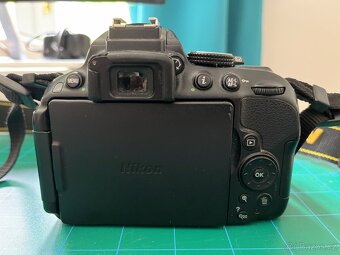 Nikon D5300 - 14149 expozicí - 6