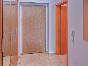 Pronájem bytu 1+kk, 37 m² Kralupy nad Vltavou. - 6