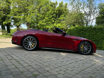 Mercedes SL 63 AMG | ZARUKA | BEZPLATNY SERVIS | Nove 5,6mil - 6