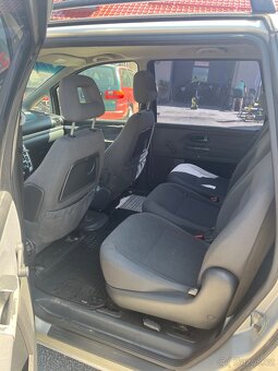Ford Galaxy 1.9 TDi 85kw 7 míst, tažné - 6