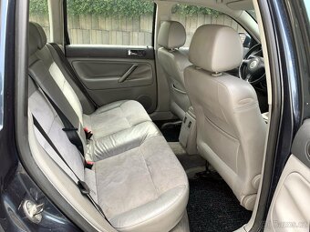 Volkswagen Passat 1.9 TDi 96 kW 4MOTION r.v. 2005 NOVÁ STK - 6