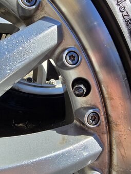 ALU Ford 18" - 6