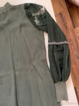 Khaki zateplené šaty nebo dlouhý svetr, vel nnei cca S/M a - 6