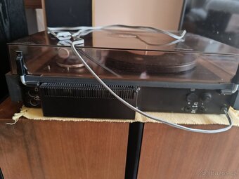 Gramofon Tesla NZC 420 HiFi s vložkou Shure - 6