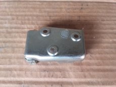 Trabant, Wartburg - západka zámku - 6