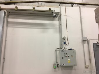 POSUVNÁ PROTIPOŽÁRNÍ KOVOVÁ VRATA 3X3,3M - 6