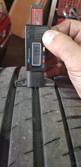 Letní pneu 215/55/R18 - 6