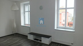 Nabízíme pronájem prostorného bytu 1+kk, 37 m2, Plzeň - Vých - 6