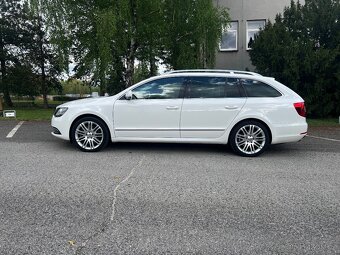PRODÁM ŠKODU SUPERB II FACELIFT 3.6 FSI - 6