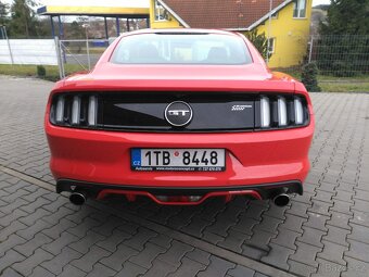 Prodám Ford Mustang 5.0 GT - 6