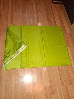 boxy pod postel IKEA - 6
