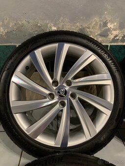 Alu kola Škoda R18 5X112 LETNÍ PNEU 225/45 R18 PERSEUS - 6