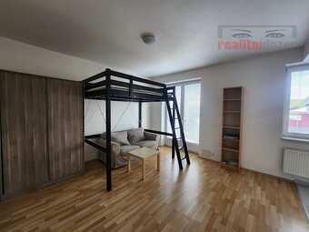 Pronájem - část. zař. 1kk 33m2, ul. U Leskavy, vč. spotřebič - 6