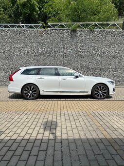 VOLVO V90 D5 AWD INSRIPTION PANORAMA 173 kW - 6