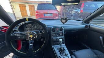 Mazda MX-5 NA - 6