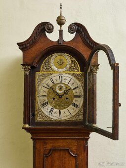 Podlahové hodiny z 19. století - 6