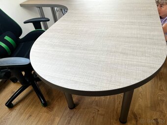 Studentský psací stůl - 6