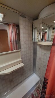 Karavan,obytný přívěs,dvounápravový - 6