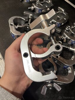 10x Global Truss 5030 Selflock Hák - 6