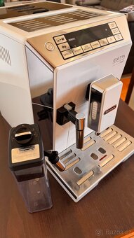 Kávovar DeLonghi Eletta Cappuccino Top ECAM 45.760.W - 6