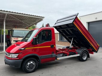 IVECO DAILY TŘÍSTRANNÝ SKLÁPĚČ + HYDRAULICKÁ RUKA do 3,5 - 6