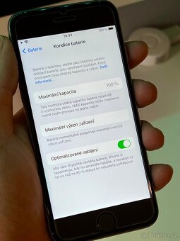Apple iPhone 6s 32 GB Space Grey - 6