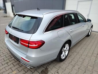 Mercedes-Benz Třídy E 2,0 220d E 220 Avantgarde (2017) - 6