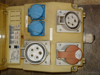 Rozvadec rozvodnice chranic jistic zasuvka 380V stavebni - 6
