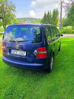prodám Volkswagen Touran 2,0 FSI - 6