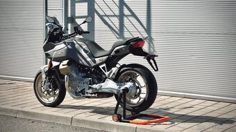 Moto Guzzi V100 Mandello Limitovaná edice - 6