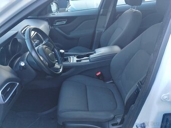Prodám Jaguar F-Pace 2.0D DPH - 6