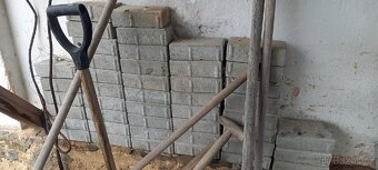 Dlažební betonové kostky - 6