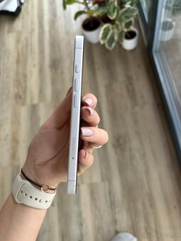 Iphone 16 128 GB bílý v záruce - 6