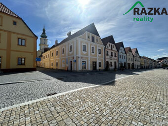 Pronájem komerčního prostoru v Plané - nám.... - 6