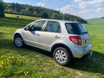 Suzuki SX4 1.5 - benzín - 6