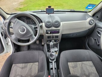 Dacia Sandero 1.2 16V 2010 - 6