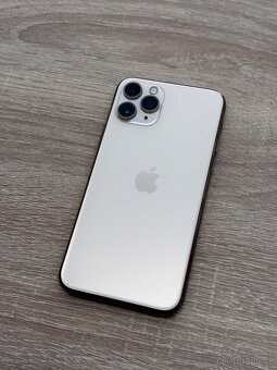 Apple iPhone 11 pro 64GB (100% baterie) - 6
