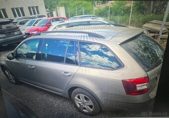 Škoda octavia 1.6 TDI 85Kw - 6
