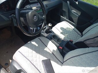 VW Passat B6 1.6tdi 2010 - 6