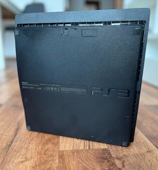 Playstation 3 Slim (CECH-2504B) 320 GB černá - 6
